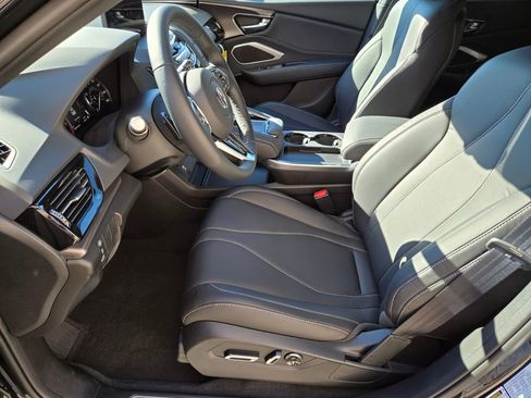 New 2025 Acura RDX SH-AWD image 12