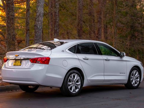 Used 2019 Chevrolet Impala LT image 56