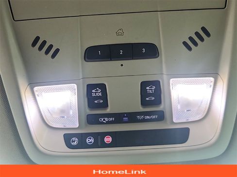 Used 2020 Buick Enclave Essence image 36