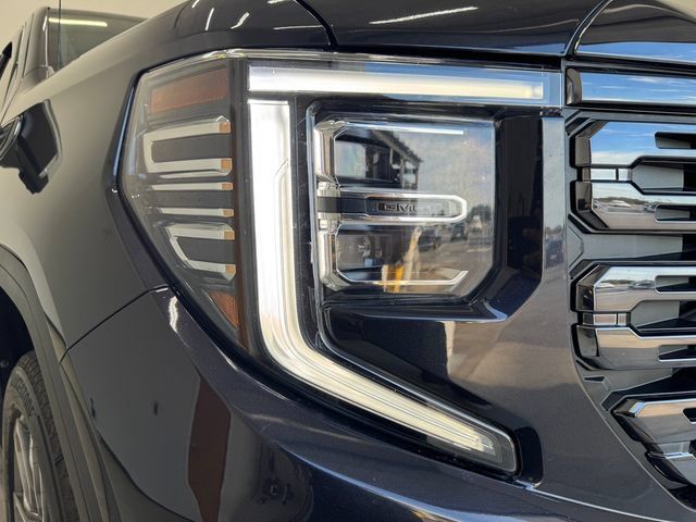 Used 2023 GMC Sierra 1500 Denali Ultimate AWD/4WD image 34