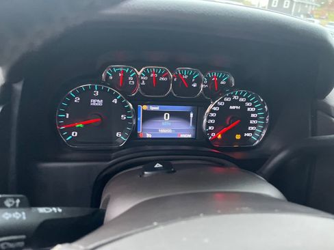 Used 2015 Chevrolet Tahoe LTZ image 9