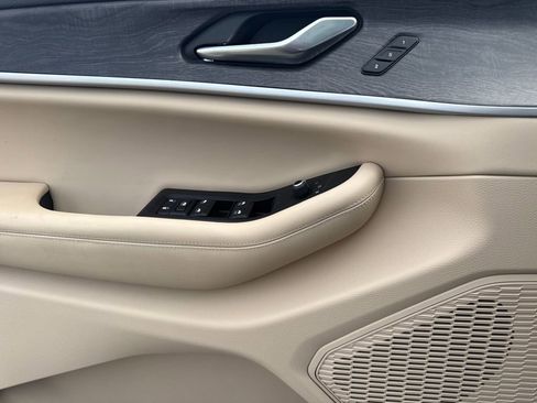 Used 2023 Jeep Grand Cherokee L Limited image 26