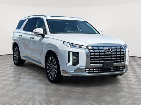 Used 2024 Hyundai Palisade Calligraphy AWD/4WD image 4