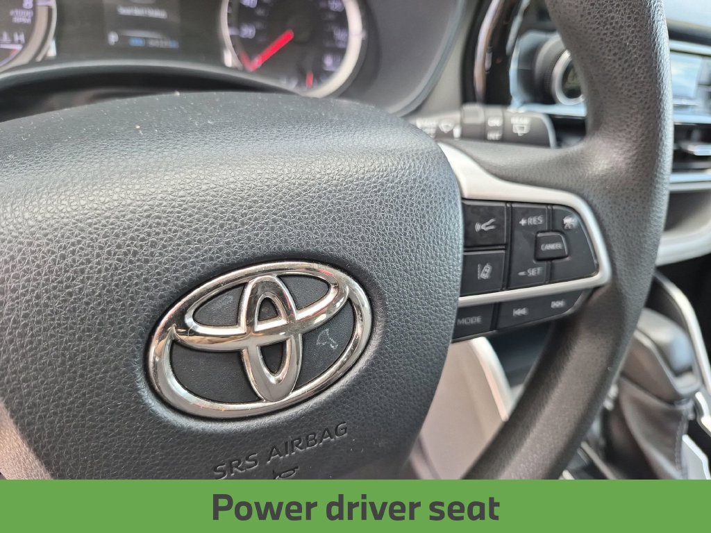Used 2022 Toyota Highlander L FWD image 20