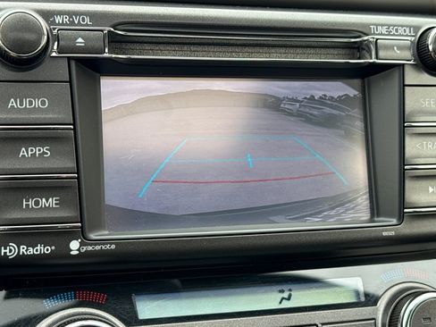 Used 2015 Toyota RAV4 XLE FWD image 23