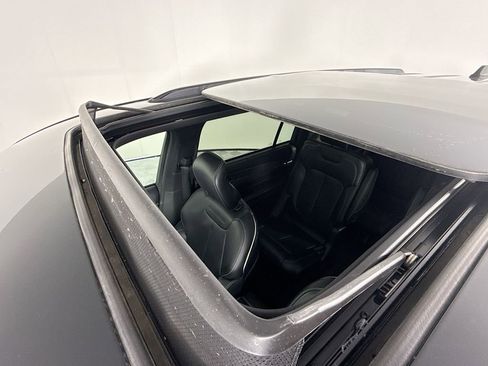 Used 2021 Jeep Grand Cherokee L Overland w/ Luxury Tech Group IV image 23