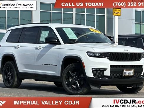 Certified 2023 Jeep Grand Cherokee L Limited w/ Black Appearance Package AWD/4WD image 1