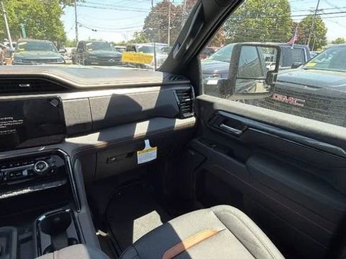 New 2026 GMC Sierra 2500 AT4 w/ Technology Package AWD/4WD image 21