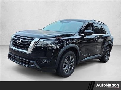 Used 2025 Nissan Pathfinder SV
