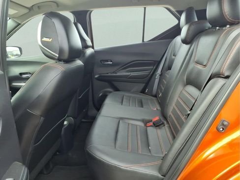 Used 2020 Nissan Kicks SR w/ SR Premium Package image 11