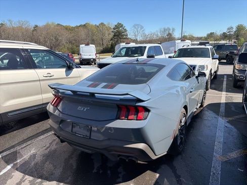 Used 2024 Ford Mustang GT Premium w/ GT Performance Package image 3