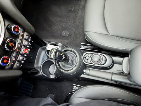 Used 2024 MINI Cooper Convertible FWD image 25