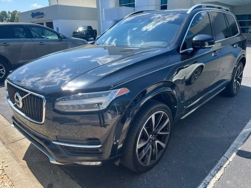 Used 2018 Volvo XC90 T6 Momentum w/ Convenience Package AWD/4WD image 1