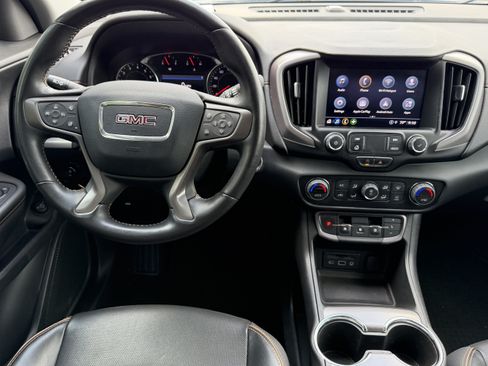 Used 2022 GMC Terrain AT4 AWD/4WD image 8