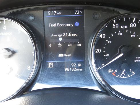 Used 2019 Nissan Rogue SV w/ Premium Package AWD/4WD image 21