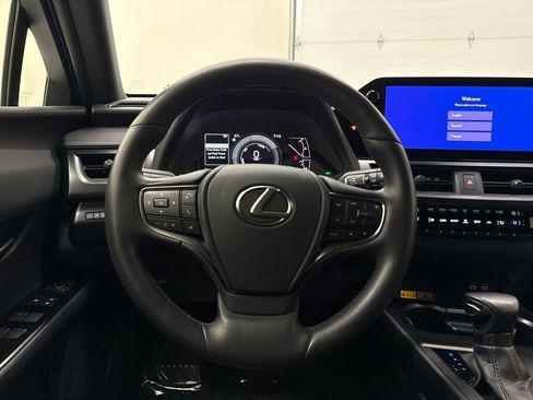 Used 2023 Lexus UX 250h AWD w/ Premium Package image 15