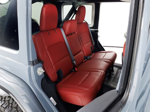 Used 2024 Jeep Wrangler Unlimited Rubicon 392 image 42