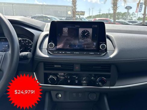 New 2026 Nissan Rogue S image 14