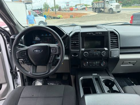 Used 2017 Ford F150 XL w/ Equipment Group 101A Mid RWD image 15