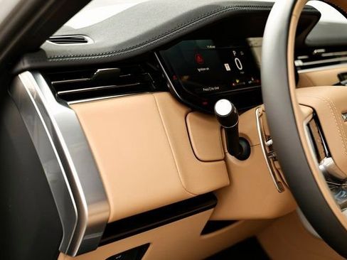 New 2026 Land Rover Range Rover Long Wheelbase SE image 26