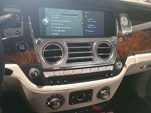 Used 2013 Rolls-Royce Ghost RWD image 29