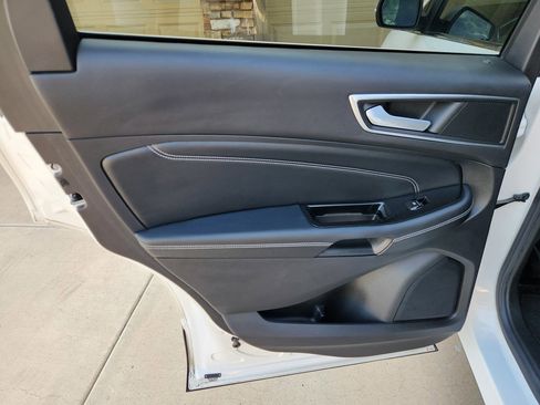 Used 2016 Ford Edge Titanium w/ Equipment Group 301A image 28