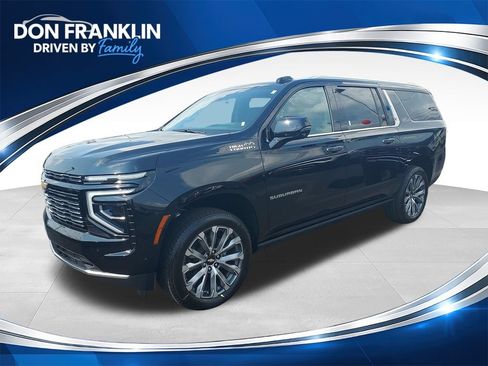 New 2026 Chevrolet Suburban High Country AWD/4WD image 1