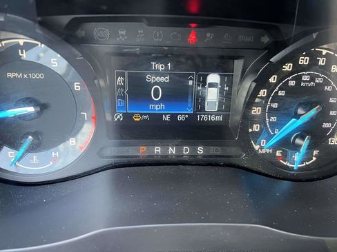 Used 2022 Ford Ranger XLT w/ FX4 Off-Road Package image 36