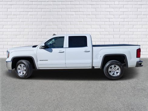 Used 2018 GMC Sierra 1500 SLE w/ SLE Value Package image 2