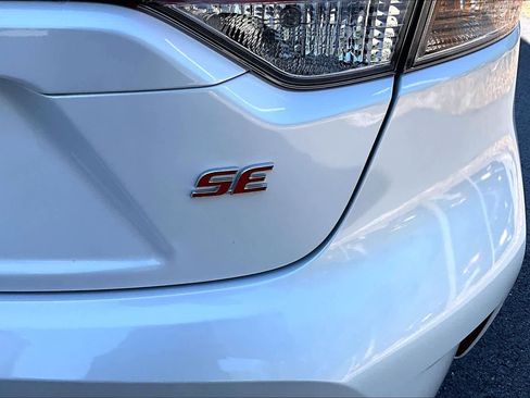 Certified 2025 Toyota Corolla SE FWD image 10