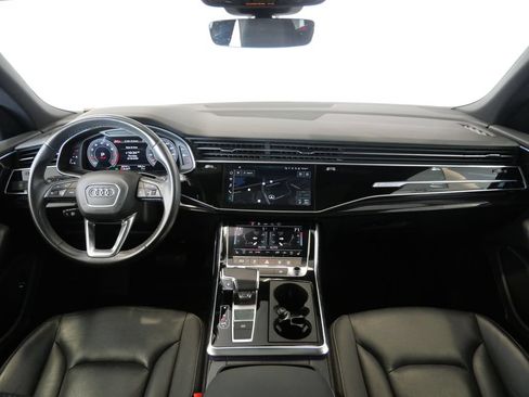 Used 2021 Audi Q8 Premium Plus AWD/4WD image 16
