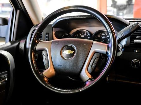 Used 2012 Chevrolet Silverado 2500 LT w/ Interior Plus Package image 17