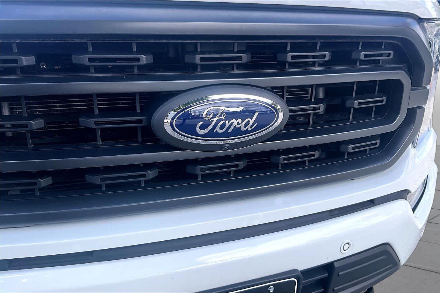Used 2022 Ford F150 XLT w/ Equipment Group 302A High AWD/4WD image 30