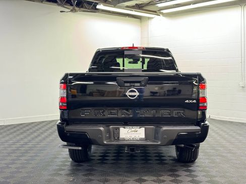 New 2026 Nissan Frontier SV w/ Tow Package image 6