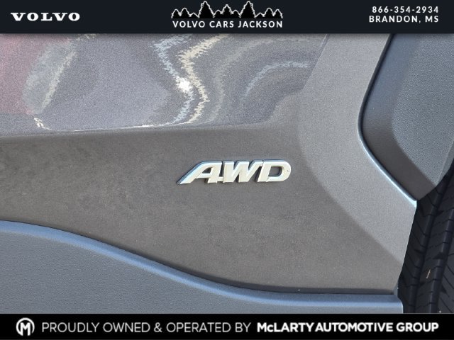 Used 2023 Toyota RAV4 LE AWD/4WD image 32