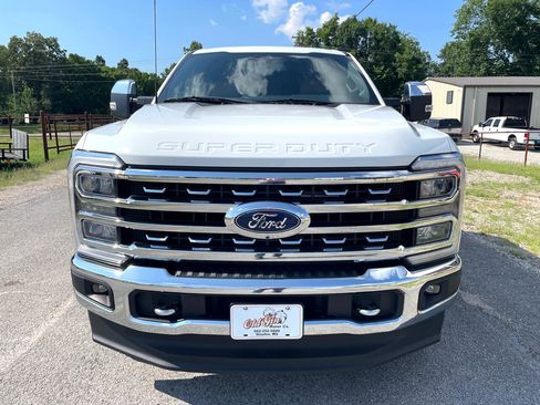 Used 2023 Ford F250 Lariat w/ Tow Technology Package image 10