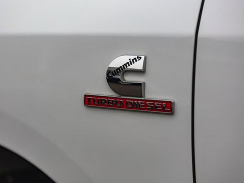 Used 2024 RAM 2500 Big Horn image 17