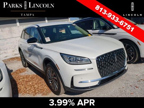 Used 2025 Lincoln Corsair Reserve image 14