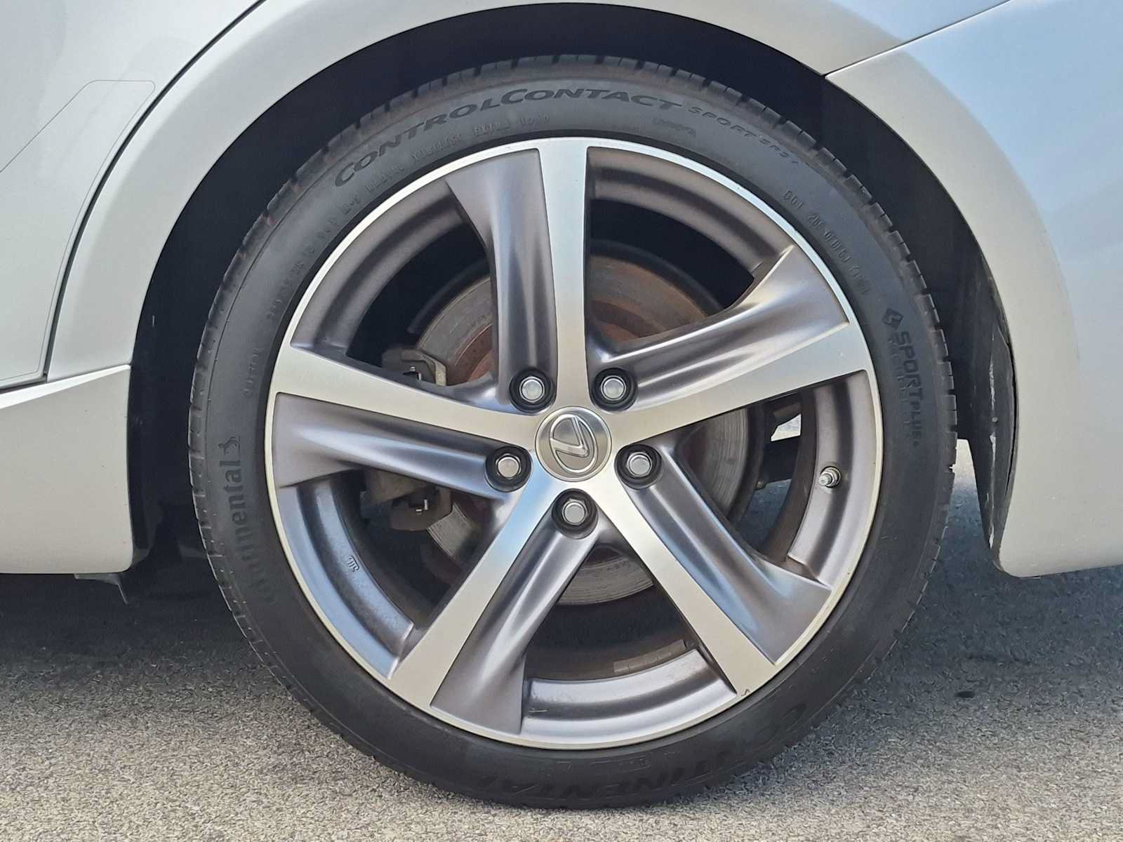 Used 2018 Lexus IS 300 AWD w/ Premium Package image 13