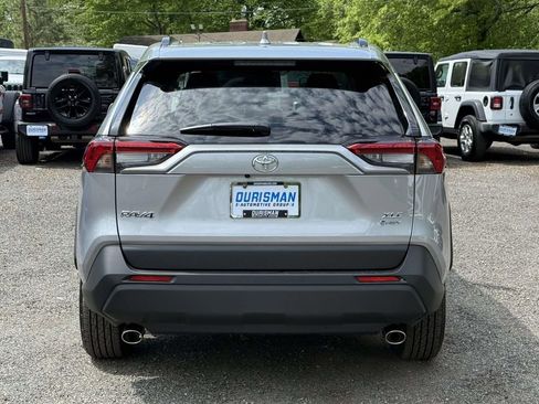Used 2025 Toyota RAV4 XLE w/ Convenience Package image 3