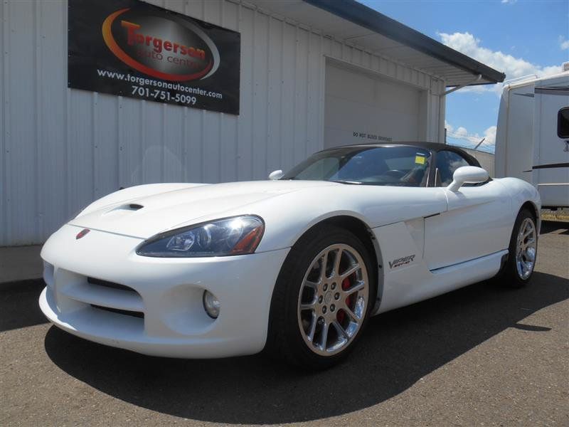 Used 2004 Dodge Viper SRT-10 RWD image 2