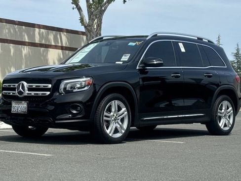 Used 2022 Mercedes-Benz GLB 250 image 8