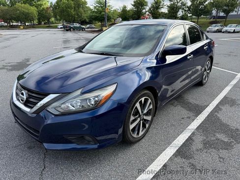 Used 2017 Nissan Altima 2.5 SR FWD image 23