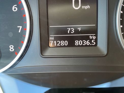 Used 2017 Volkswagen Tiguan S AWD/4WD image 12