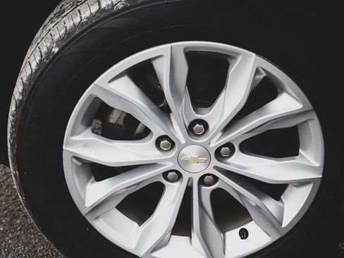 Used 2020 Chevrolet Malibu LT image 19