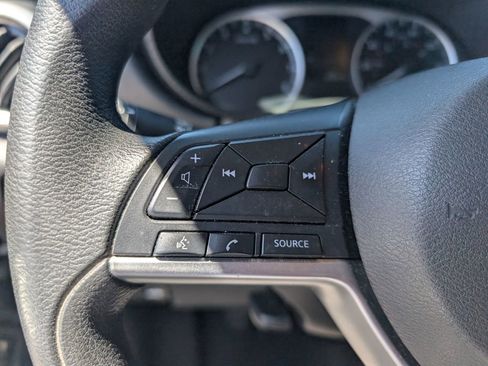 Used 2021 Nissan Versa S FWD image 12