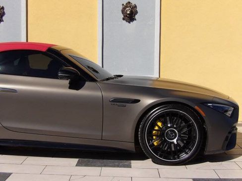 Used 2022 Mercedes-Benz SL 63 AMG 4MATIC image 17