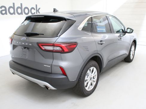 Used 2023 Ford Escape Active AWD/4WD image 9