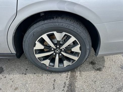 New 2026 Honda Odyssey EX-L image 39