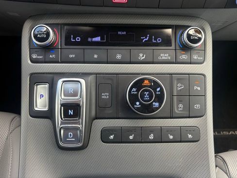 Used 2025 Hyundai Palisade SEL AWD/4WD image 23